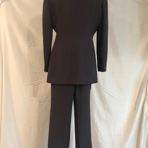 Larry Levine Plum Suit Jacket and Pants Size 12 P - Picture 2 of 2